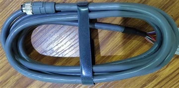 Scurtă conector M12